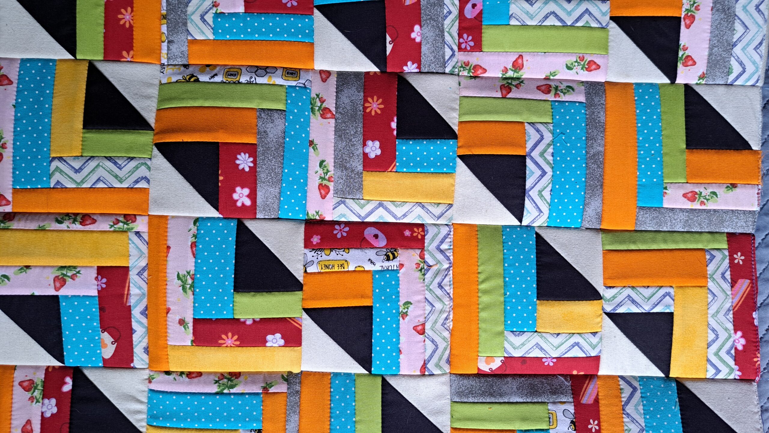 Patchwork com Retalhos: Como Misturar Técnicas e Criar Peças que Vendem